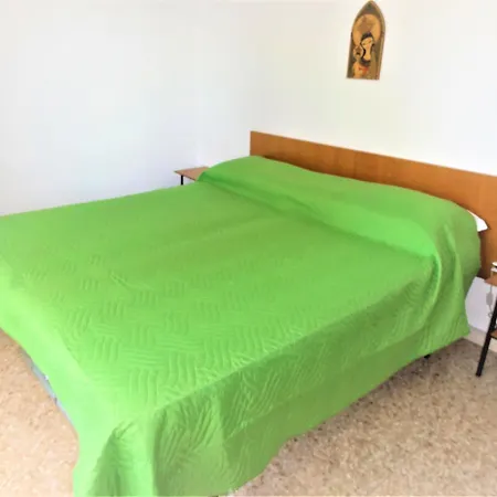 Modern Coastal Appartement *